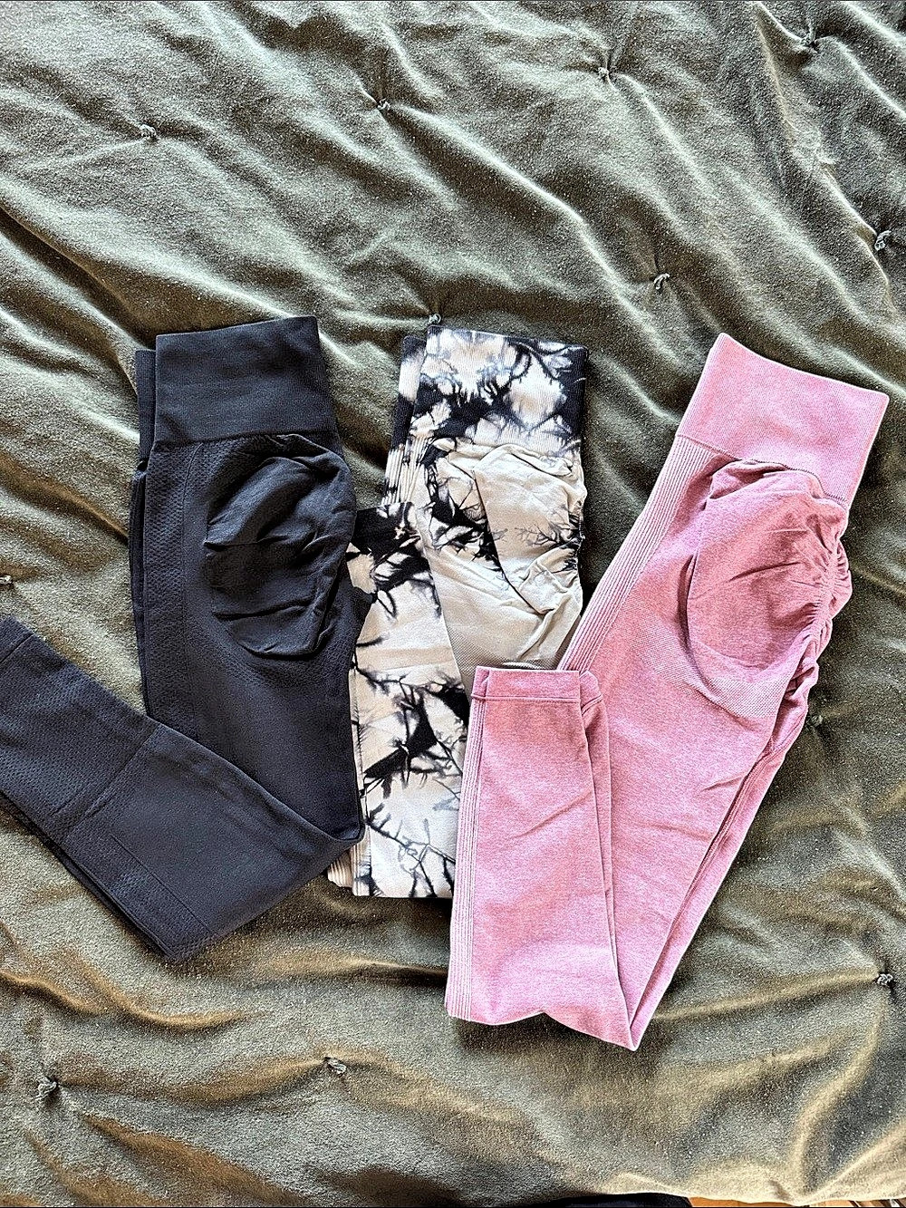 Women's Leggings 3-Piece Set in Pink & Black
